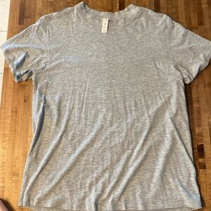 Lululemon Gray Short Sleeve Shirt